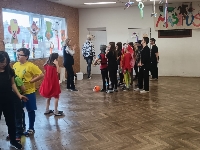 Obr�zek 24_karneval_4a5_03