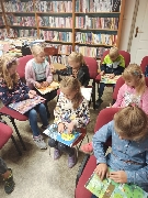 Obrzek 22_1_tr_v_knihovne_12